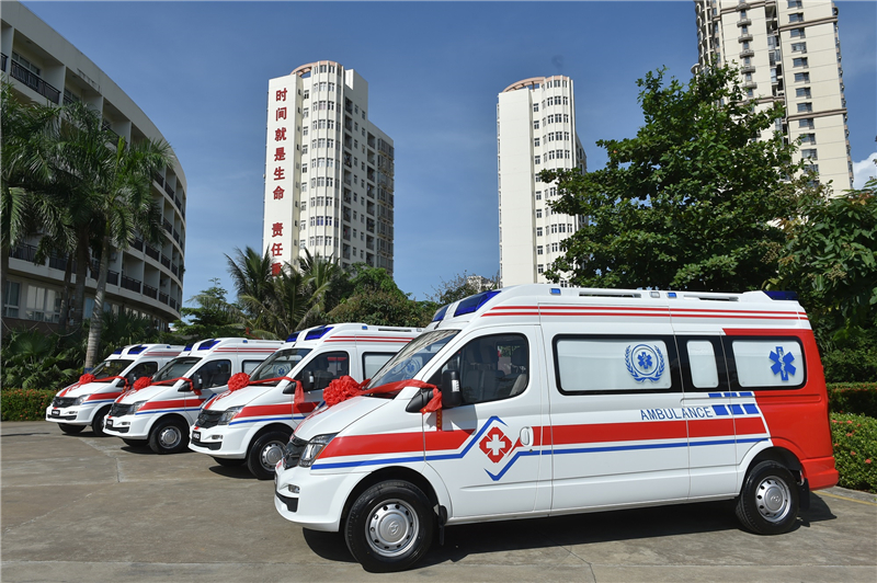 上汽集團(tuán)、上海煙草集團(tuán)愛心救護(hù)車捐贈(zèng)活動(dòng)在海南、青海兩地同時(shí)進(jìn)行