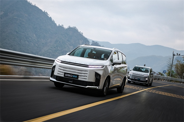 全球唯一10萬級混動MPV——上汽大通 G50 混動上市，售價13.98萬起